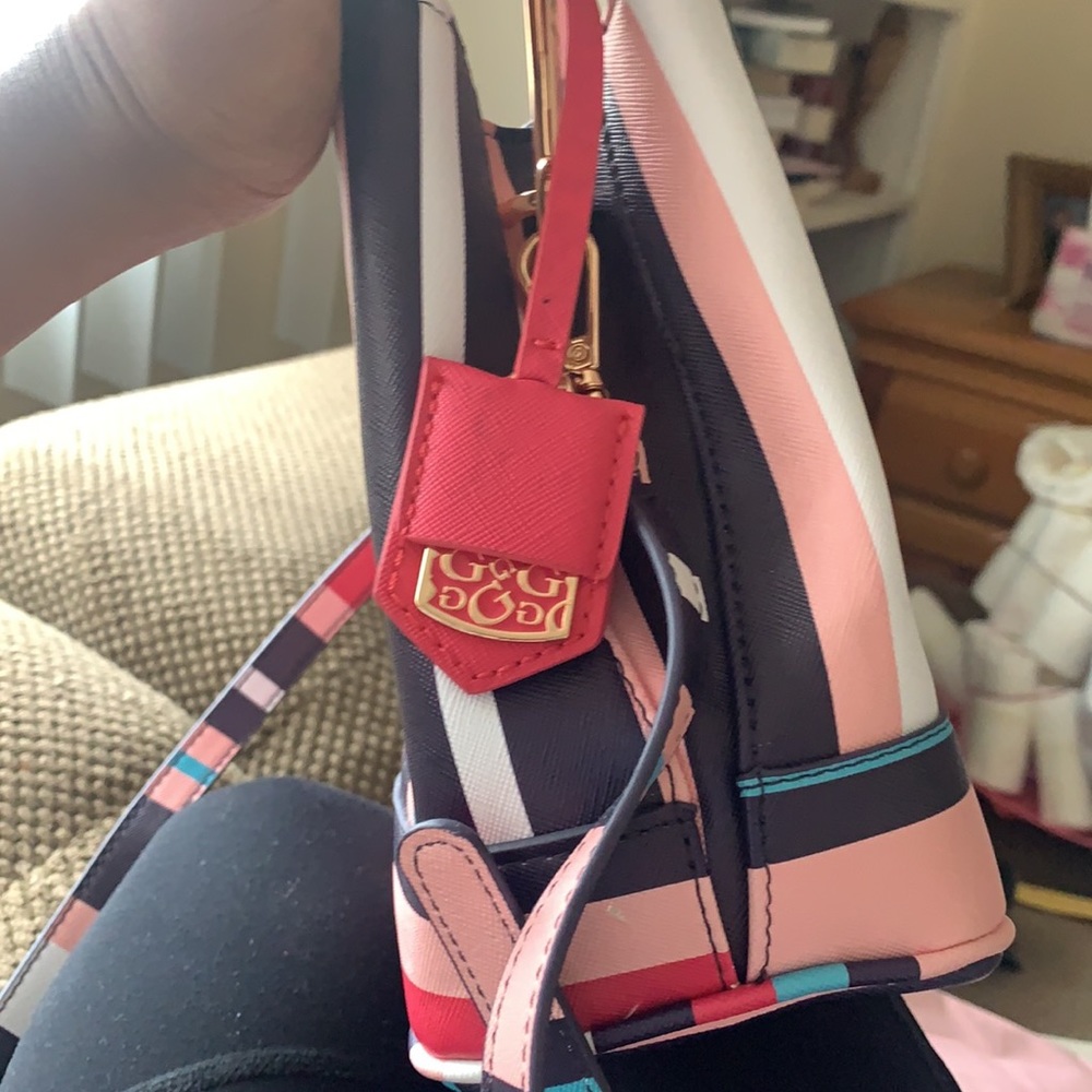 Guess bag - Picture 4 of 7